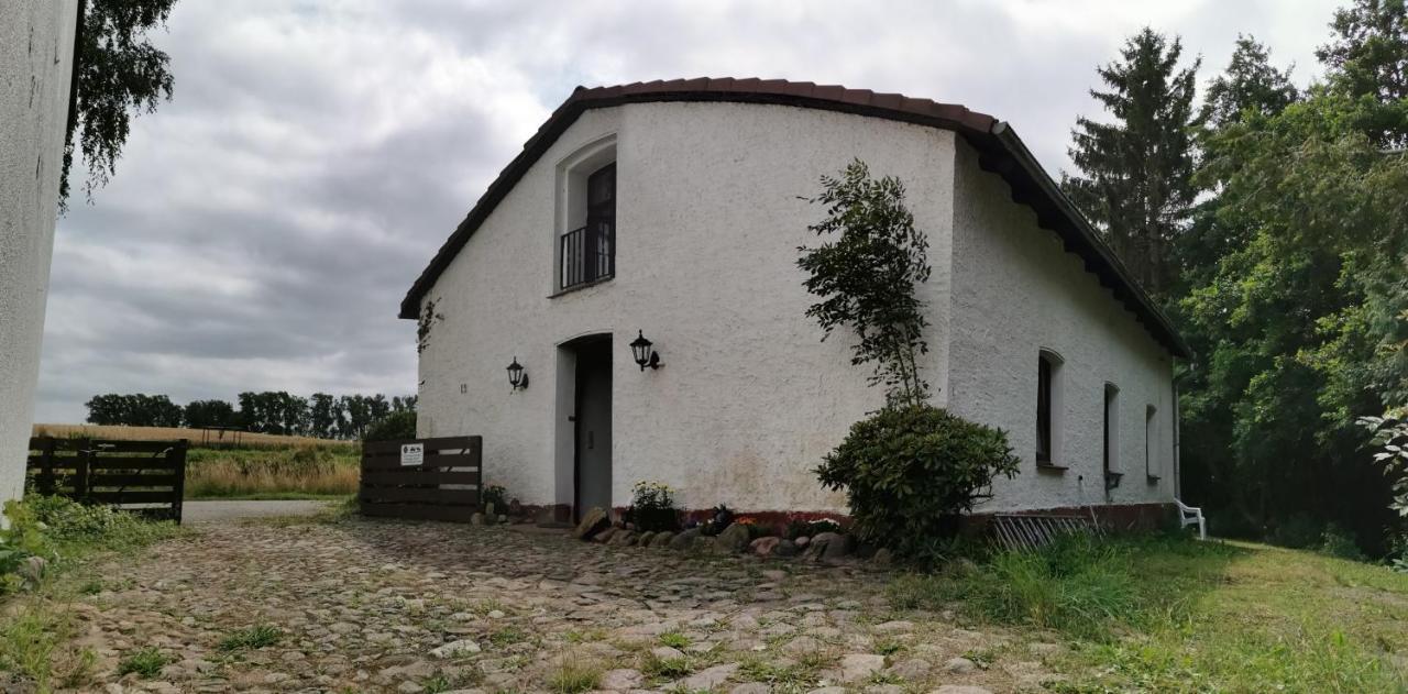 Gemuetliches Ferienhaus "An Der Schilde" In Renzow Exteriör bild